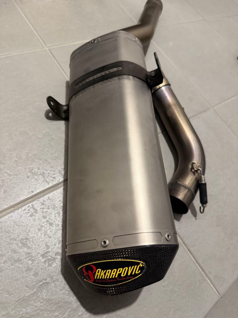 Akrapovic マフラー　CBR1000RR SC57 07年式