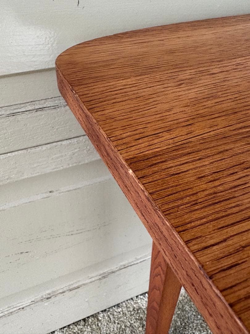 unico ウニコ  クルト カフェテーブル オーク突板天板 北欧風