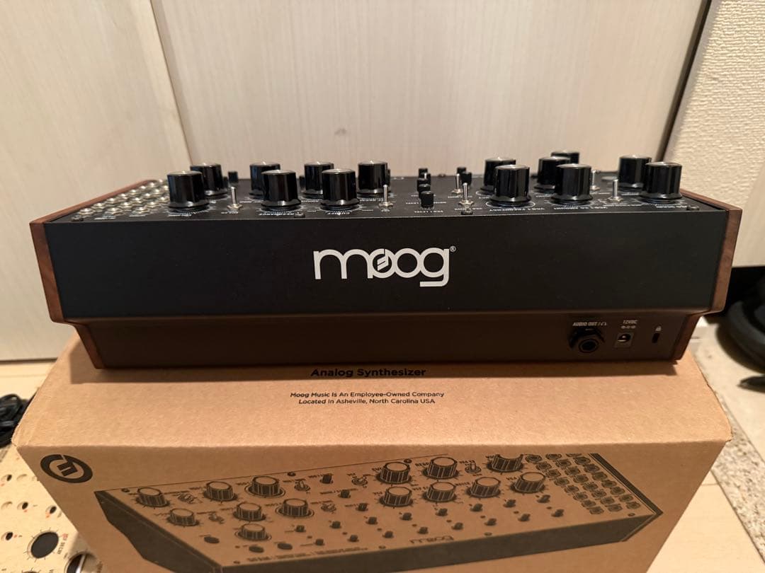 K.I.  moog DFAM アナログシンセサイザー