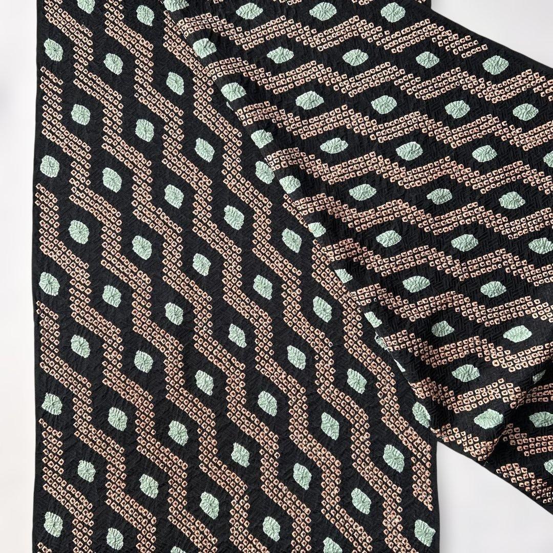 絞り着物反物 黒地