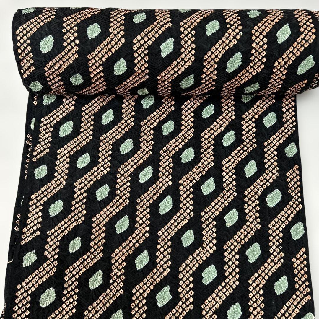 絞り着物反物 黒地