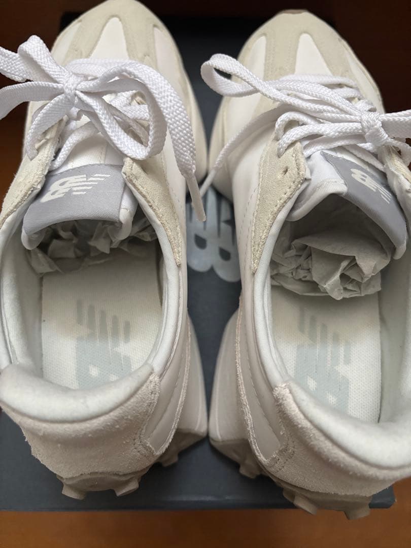 ニューバランス WS327 レディース スニーカー タグ無し　新品未使用