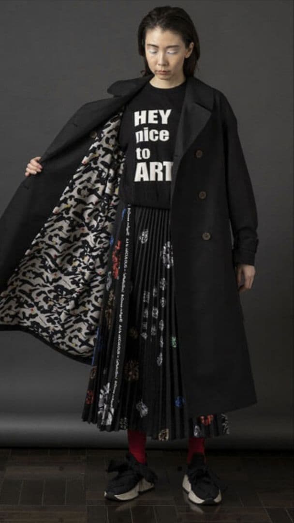 新品タグ付き☆トーマスマグパイアートプリント トレンチコートブラック