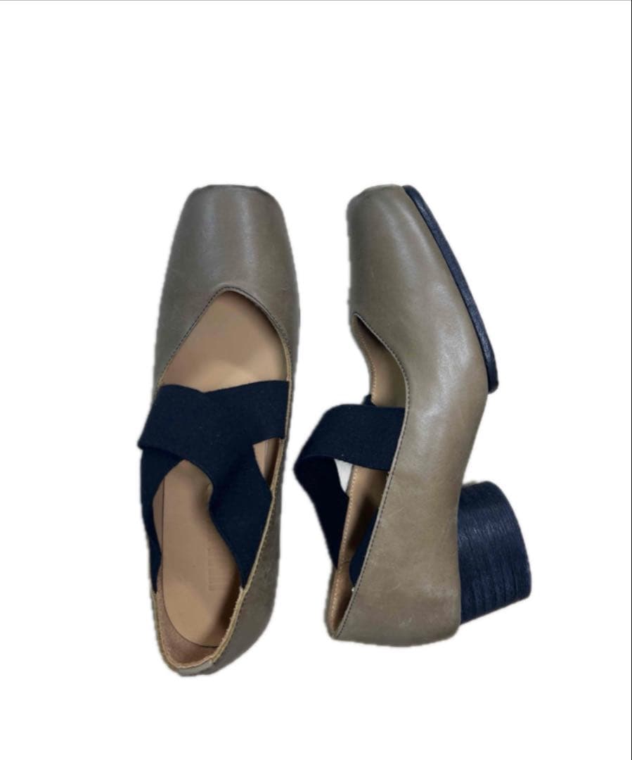 未使用。Uma Wang クロスストラップフラットパンプス バレージュース