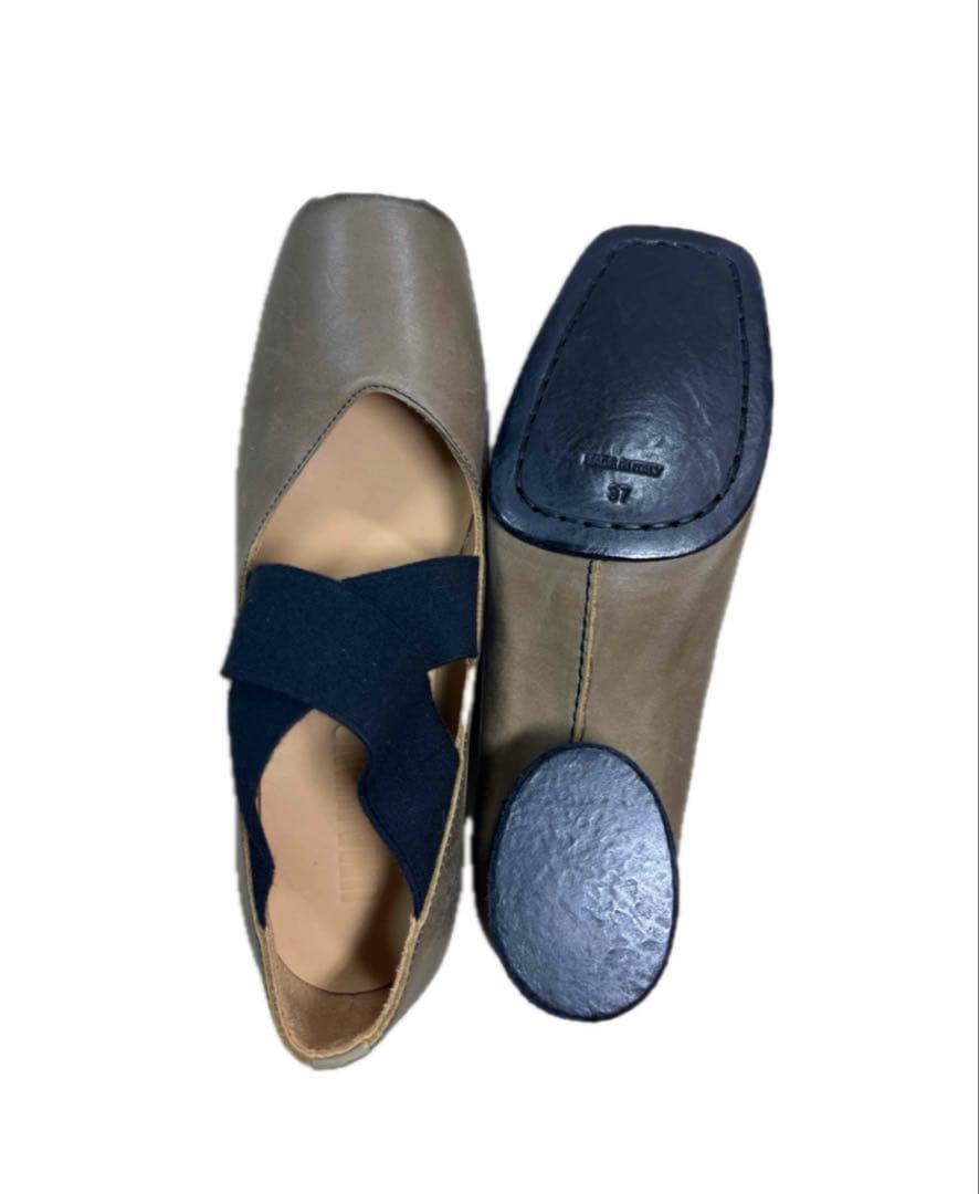 未使用。Uma Wang クロスストラップフラットパンプス バレージュース