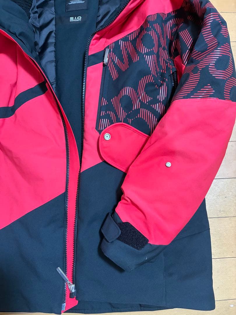 美品 デサントMove Sport スキーウェアジャケットMサイズ167〜173