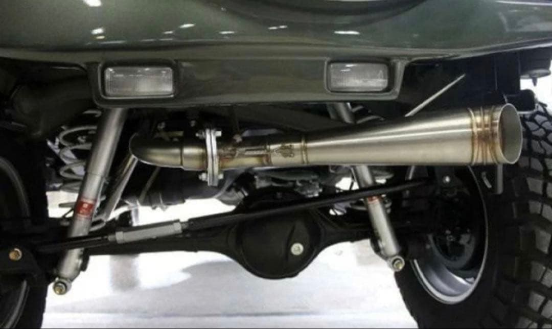 Bluefin スズキ ジムニー (JB23) 車マフラー メガホン