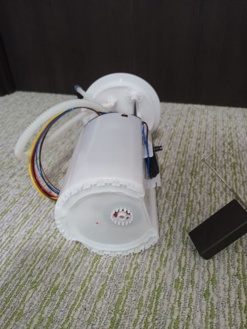 シャラン7NCAV用燃料ポンプ 配線ハーネスOリング付き