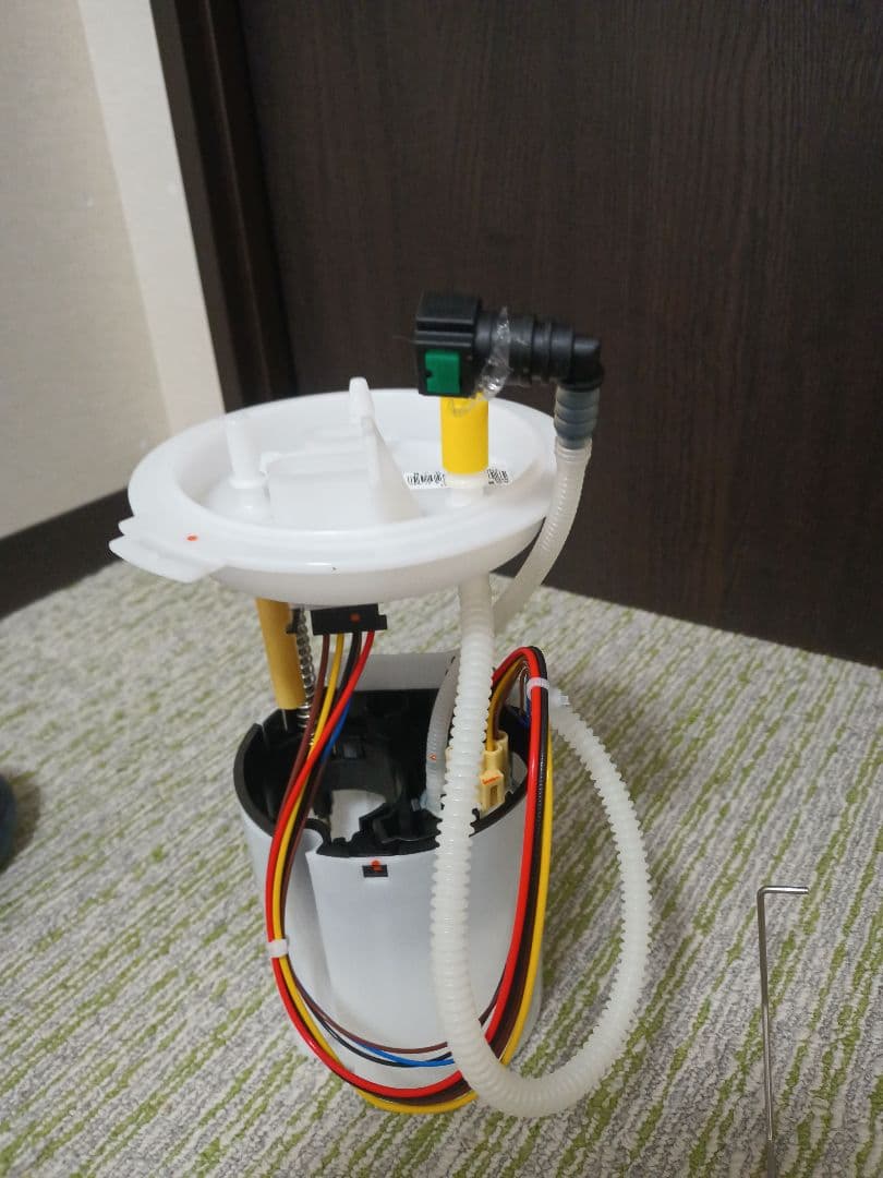 シャラン7NCAV用燃料ポンプ 配線ハーネスOリング付き