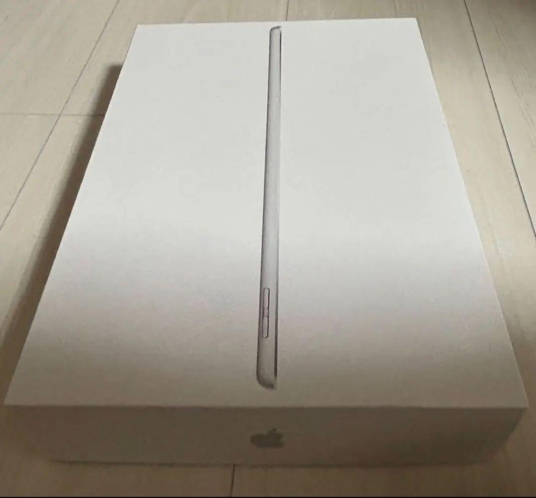 た*き様 iPad (第9世代) 64GBシルバー充電器付　Wi-Fiモデル　A