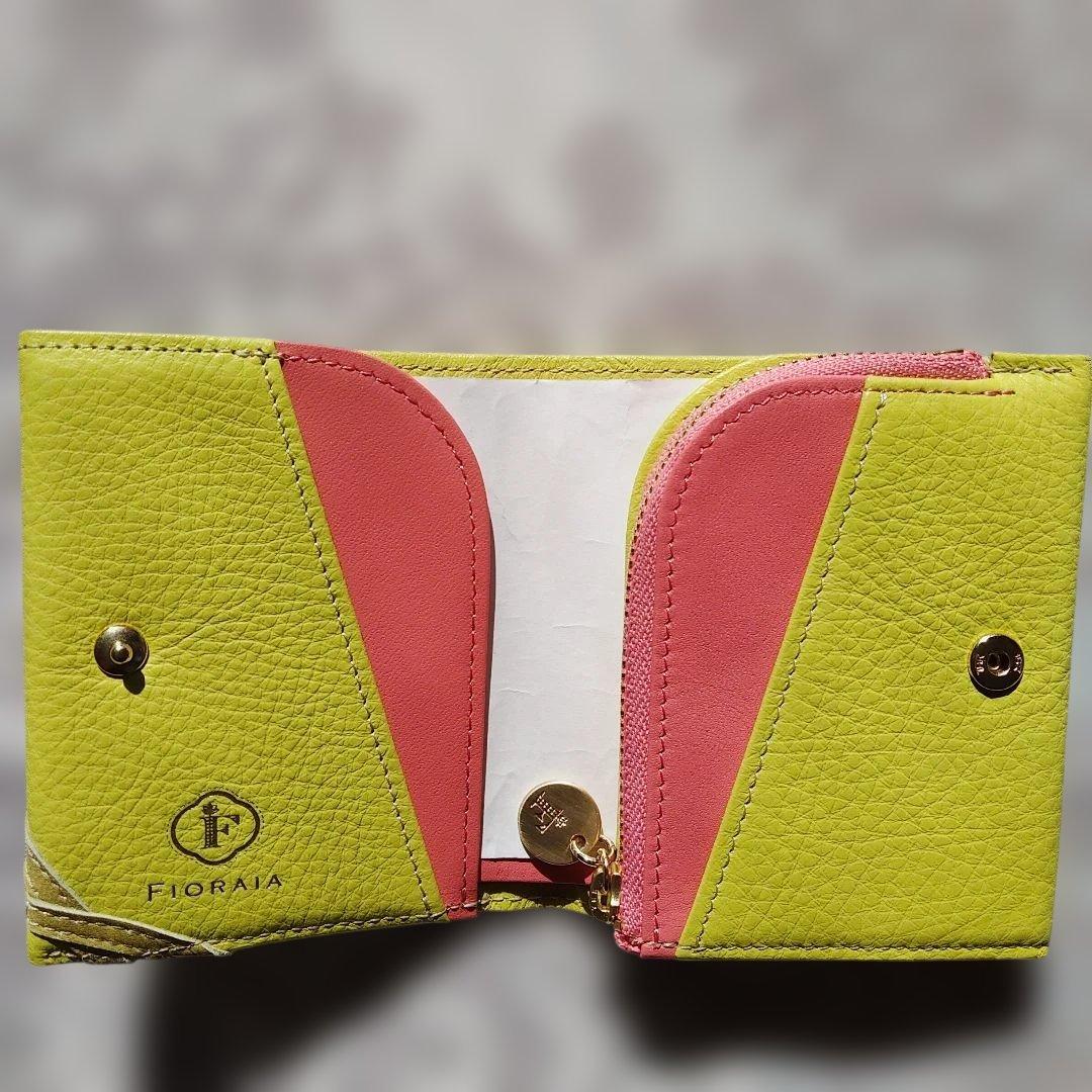 山羊革 二つ折り財布　カード入れ ✨ FIORAIA