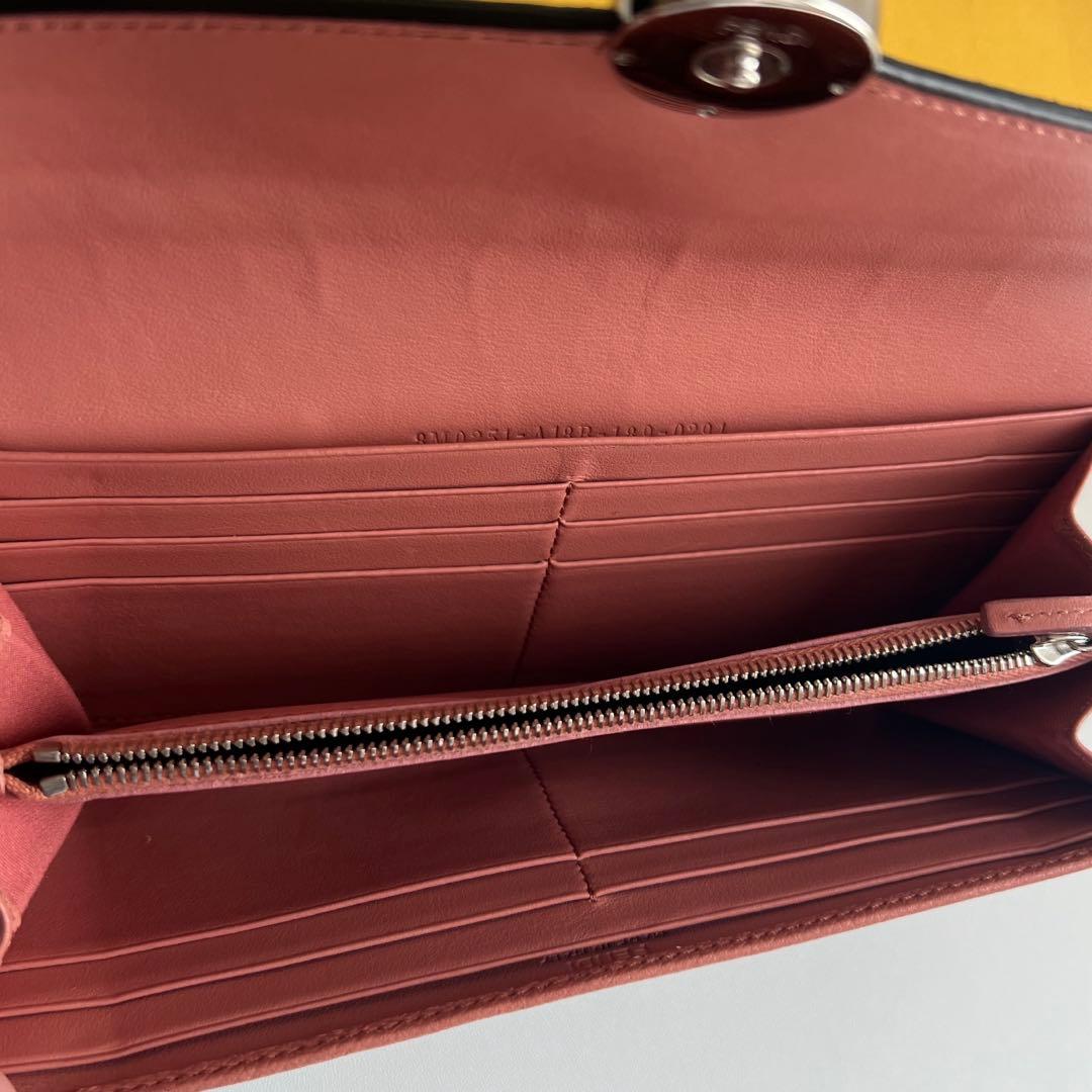 28 美品 FENDI フェンディ エフイズ 2つ折り 長財布