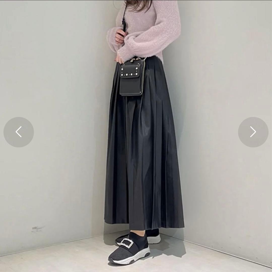 ぬ*ん様 +diana プラスダイアナ クリスタルバックル ニットソックススニー