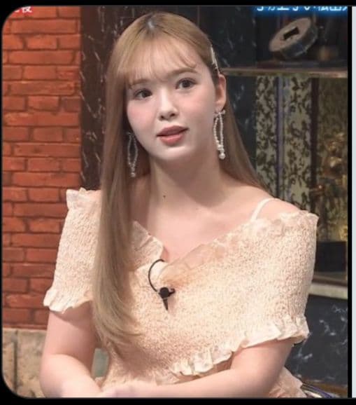 藤田ニコルちゃん着用♡未使用♡FURFURファーファ♡シャーリーングフリルドレス