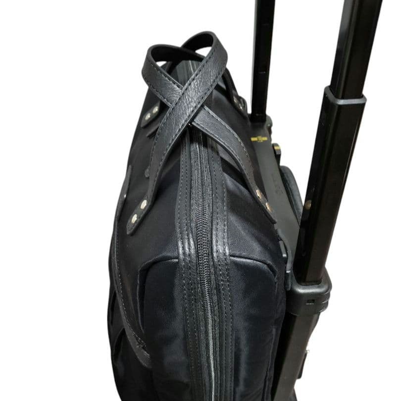 ★極美品★SWANY スワニー キャリーバッグ クレーペ ブラック　ロック機能付