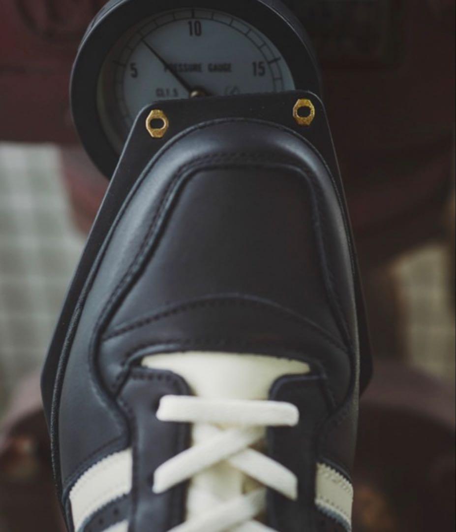 スニーカー FORUM SQ W JP9073 フォーラム キュビズム ブラック