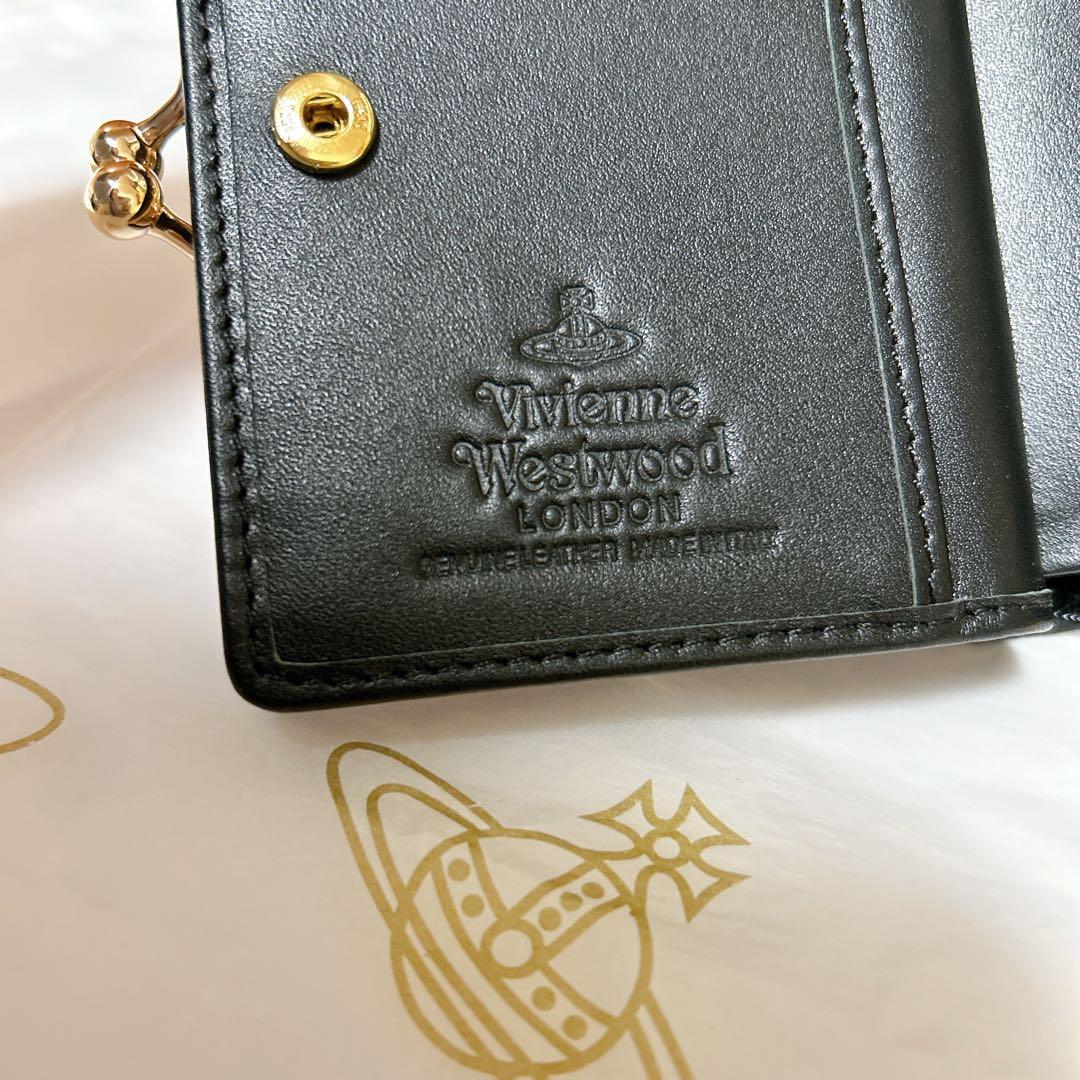 Vivienne Westwood ブラック二つ折り財布　がま口