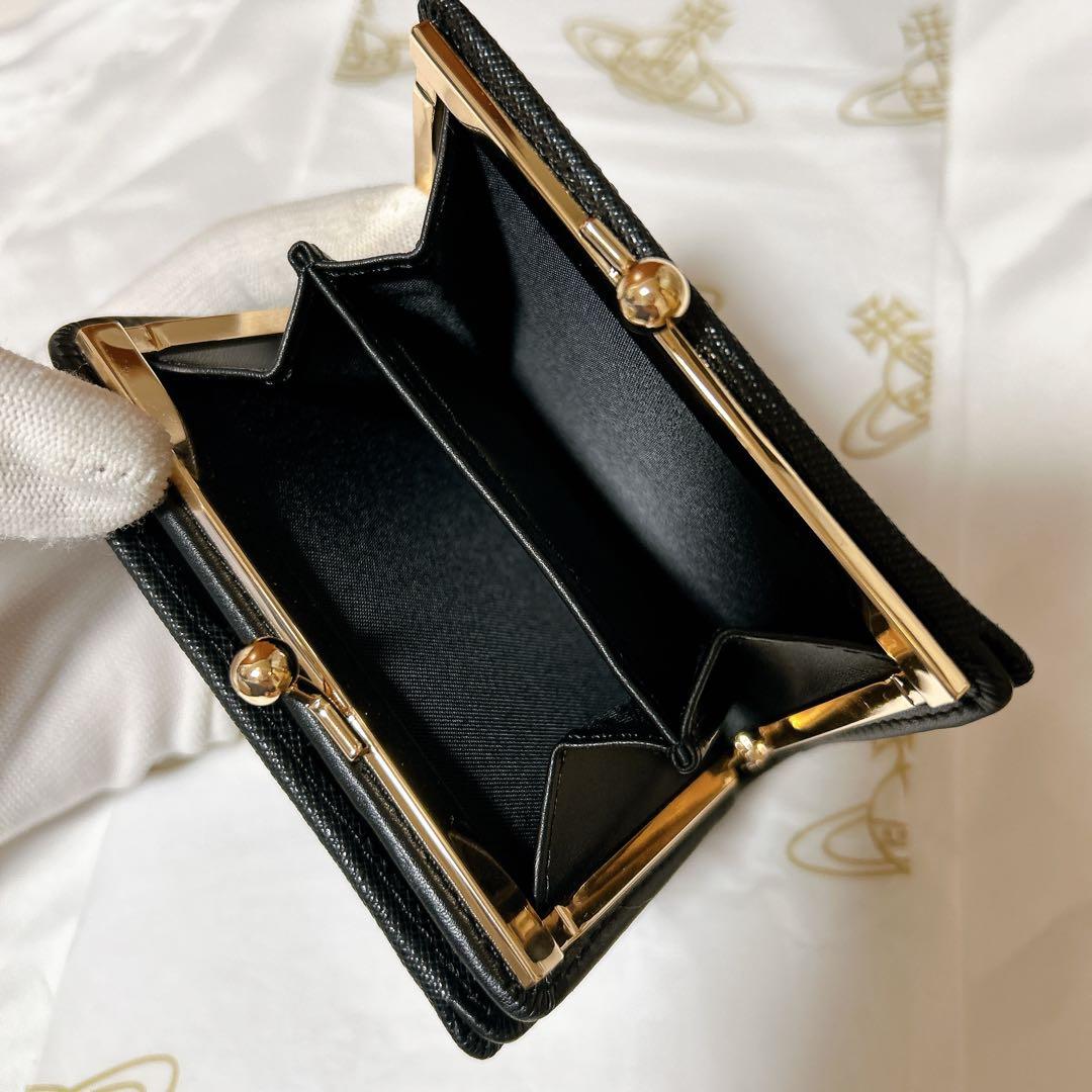Vivienne Westwood ブラック二つ折り財布　がま口