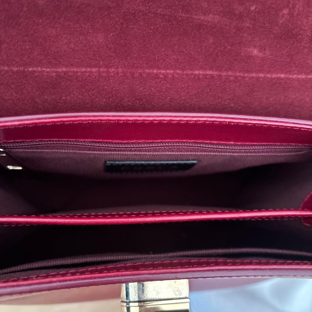 FURLA バーガンディ ショルダーバッグ