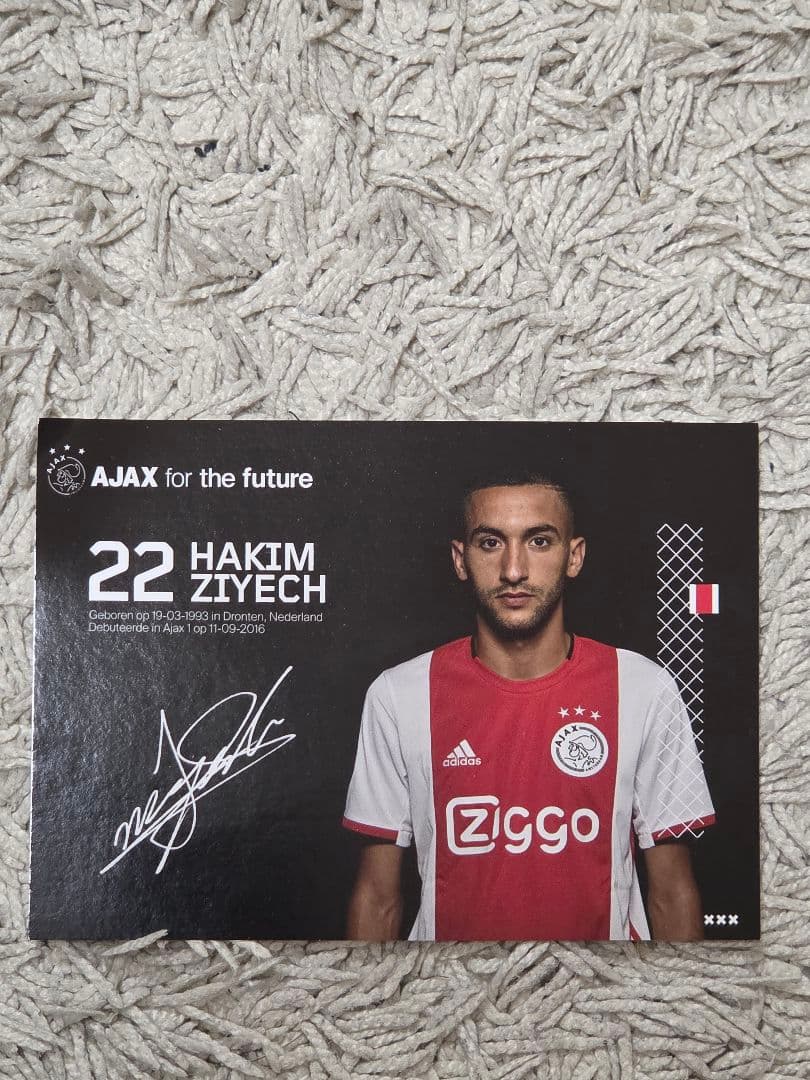 アヤックス18-19ユニフォーム　ツィエク