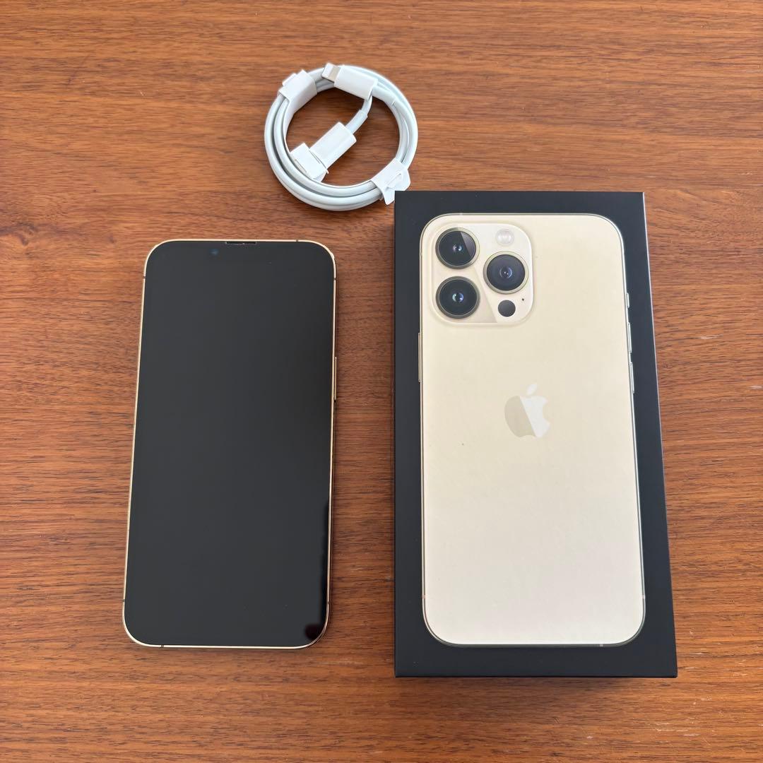 エガさん専用　美品　iPhone13 Proゴールド　256GB