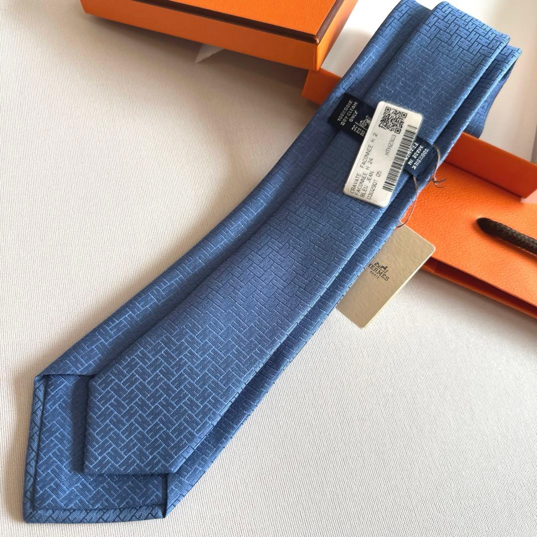 専用です。　　エルメス ネクタイ 《ファソネ H》 24 7 cm 新品 未使用