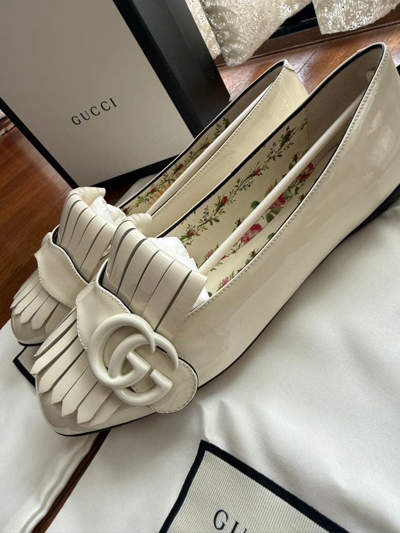 【新品未使用】GUCCI/グッチ　フリンジ付きフラットシューズ（22.5㎝）