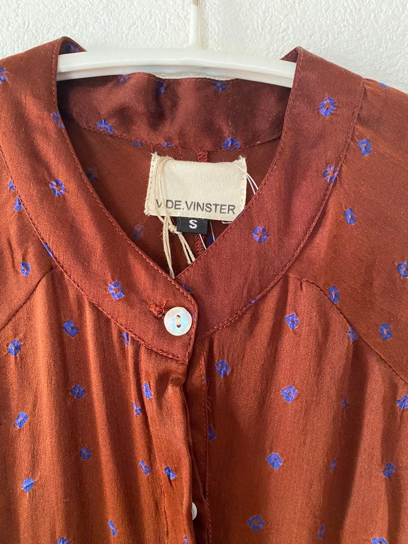 アパルトモン購入　V. DE VINSTER シルクワンピース