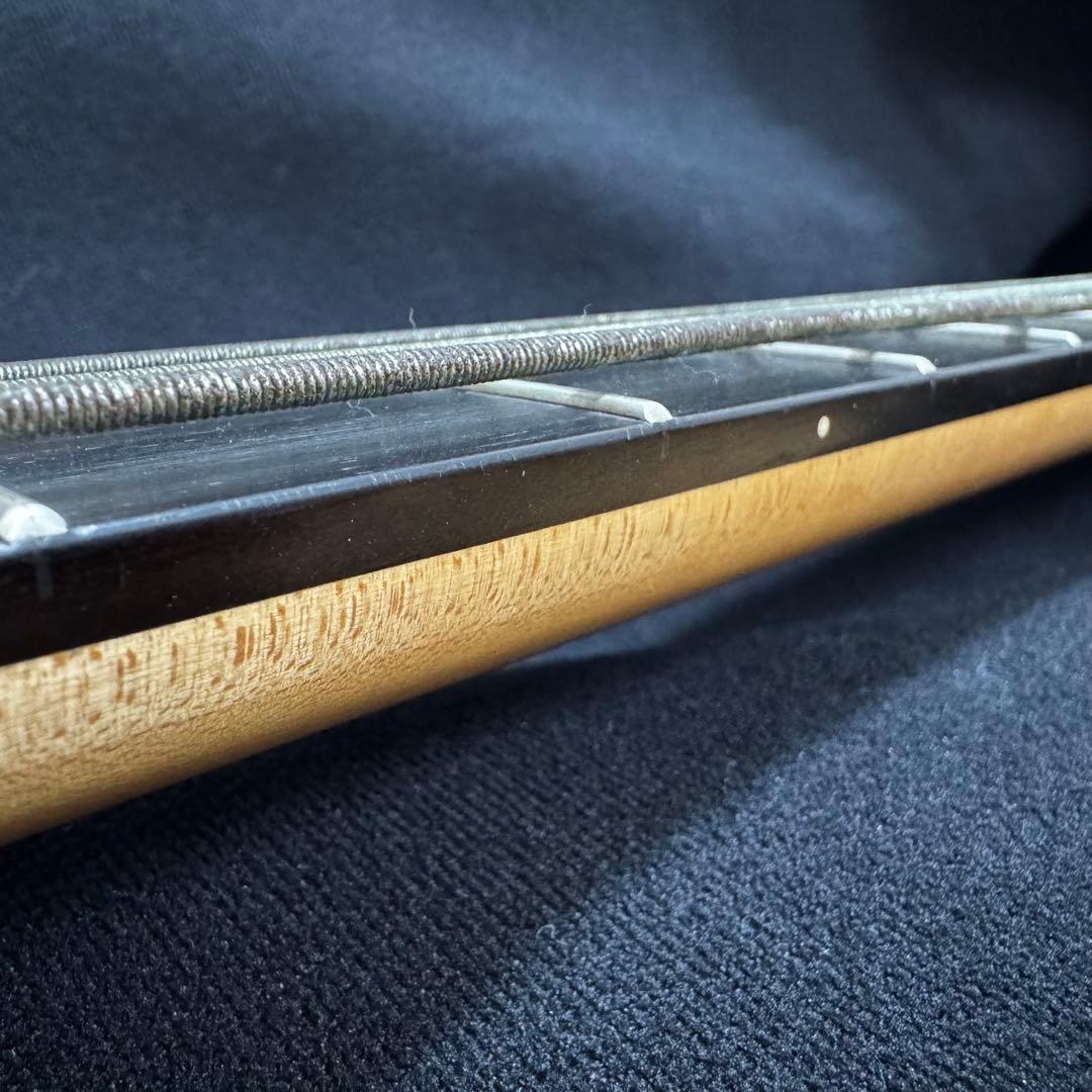 Kramer D-2 BASS エレキベース 4弦 ホワイト