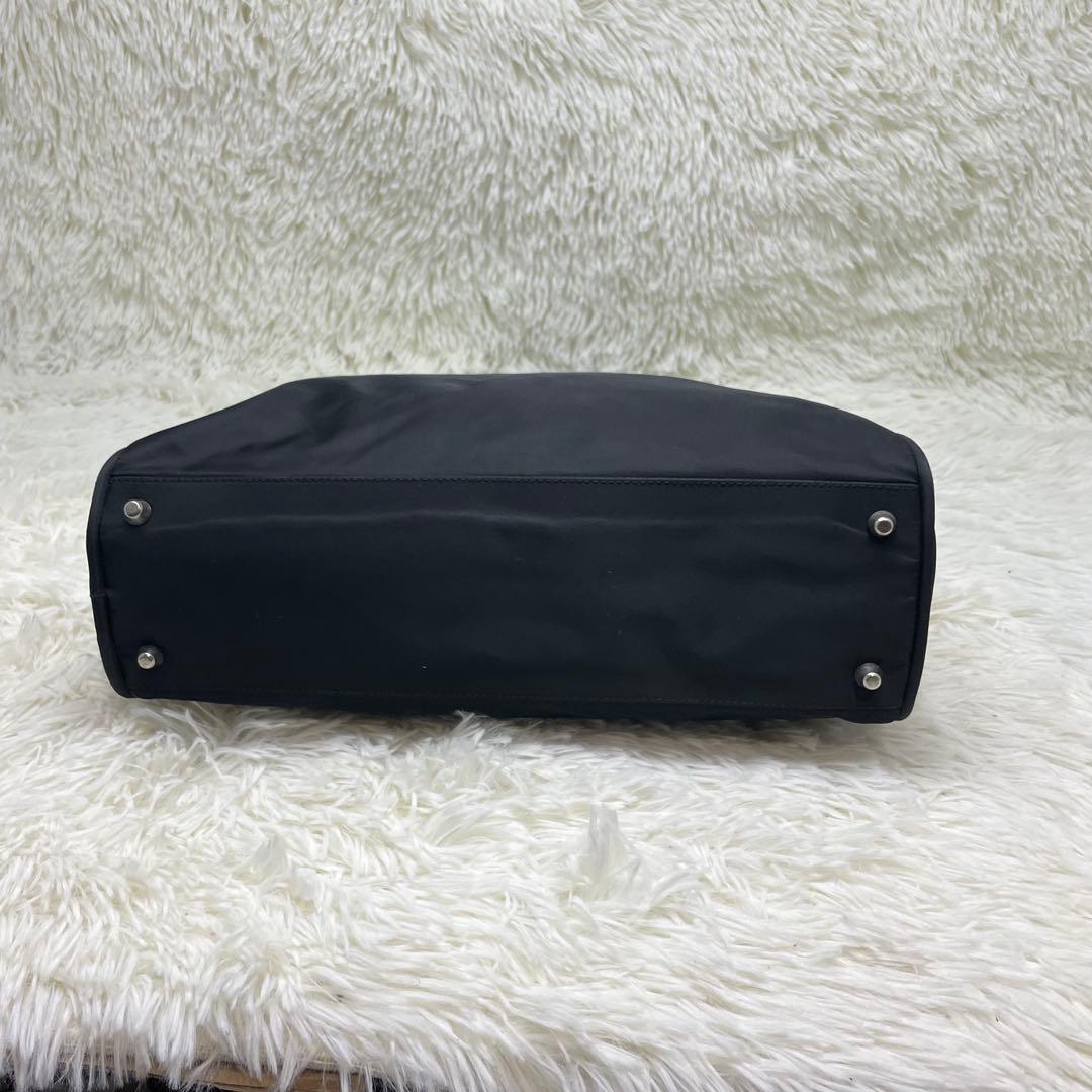 PRADA プラダ ハンドバッグ ナイロン 三角ロゴ ボーリングバッグ 鍵付き