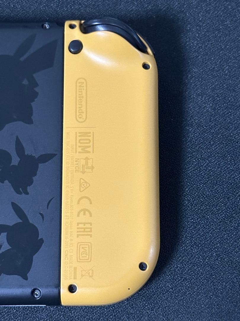 Nintendo Switch 本体 ピカチュウ&イーブイ