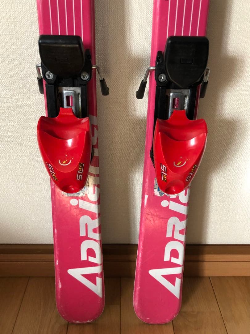 週末セール‼️子供用スキー板 ストック ブーツ おまけ付き♪