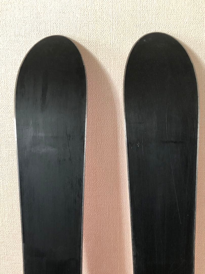 週末セール‼️子供用スキー板 ストック ブーツ おまけ付き♪