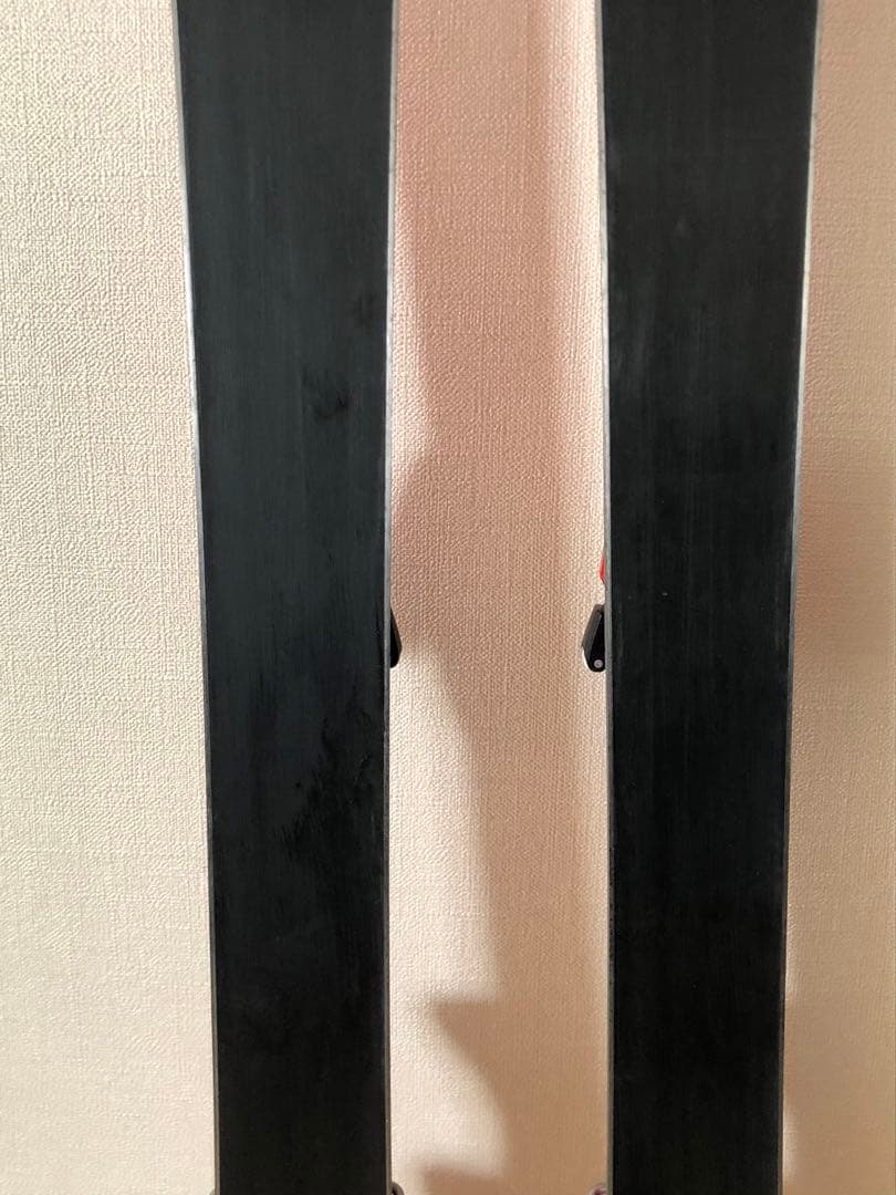 週末セール‼️子供用スキー板 ストック ブーツ おまけ付き♪