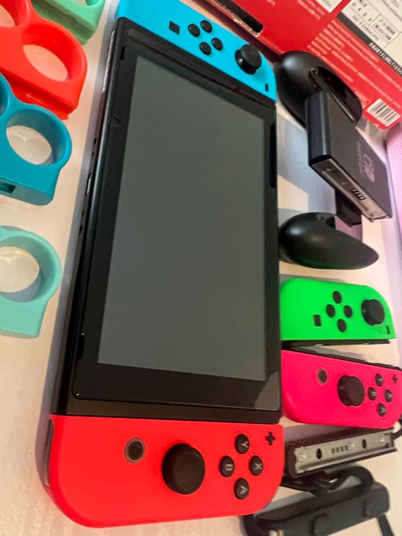 【豪華セット】Nintendo Switch 本体 ＋ Joy-Con 2セット