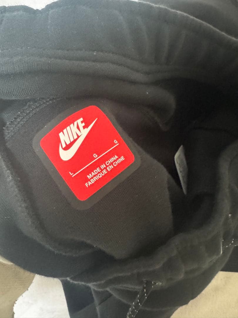 NIKEテックフリース (キッズサイズ)