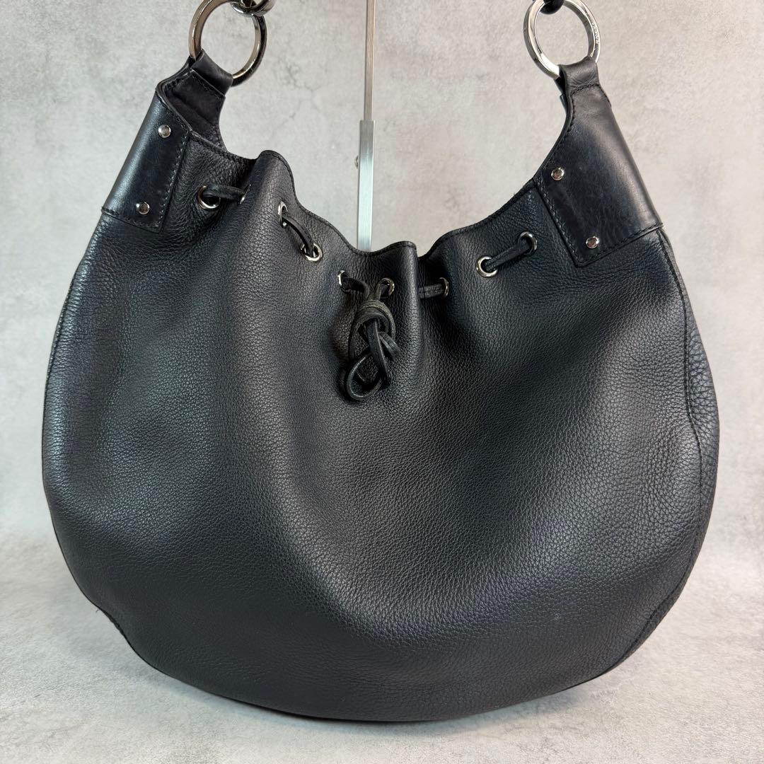 Gucci グッチ　 ショルダーバッグ　レザー　ポーチ付き