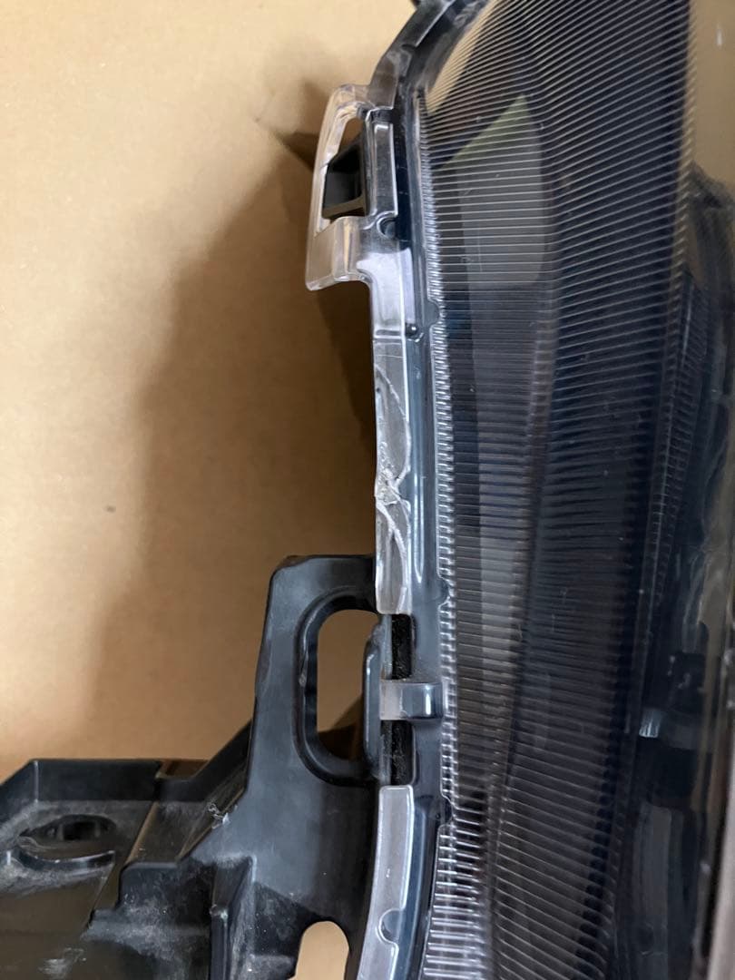 タントファンクロス LA650S LEDヘッドライト 左側