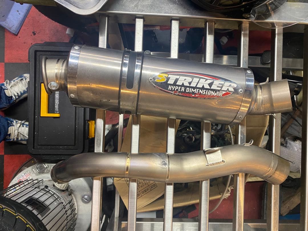 STRIKER ストライカー　スリップオン　CBR600RR PC37後期