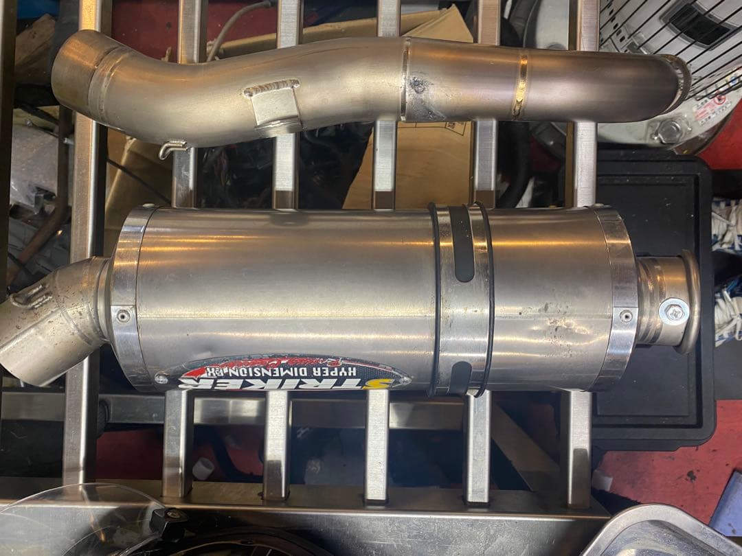 STRIKER ストライカー　スリップオン　CBR600RR PC37後期