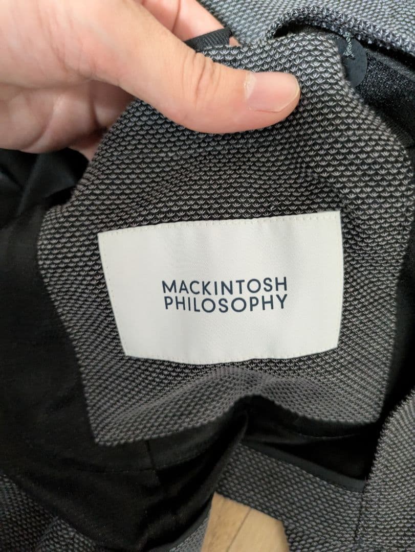 マッキントッシュフィロソフィー　スーツ