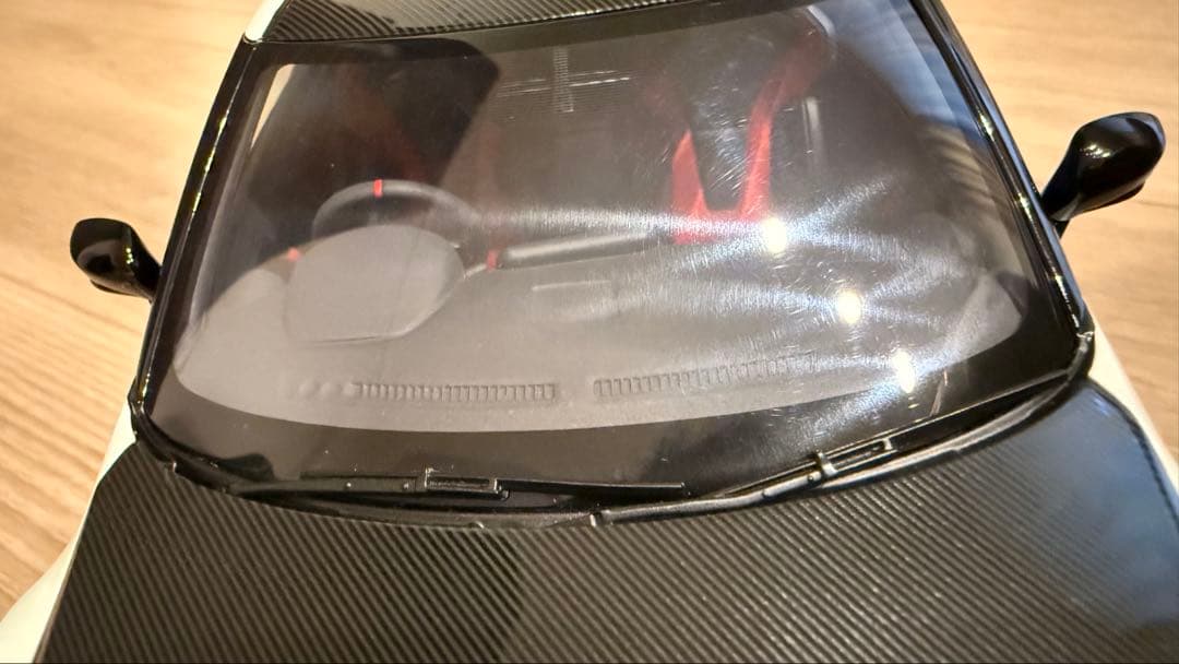 AUTOart NISSAN R35 GT-R NISMO ホワイトパール