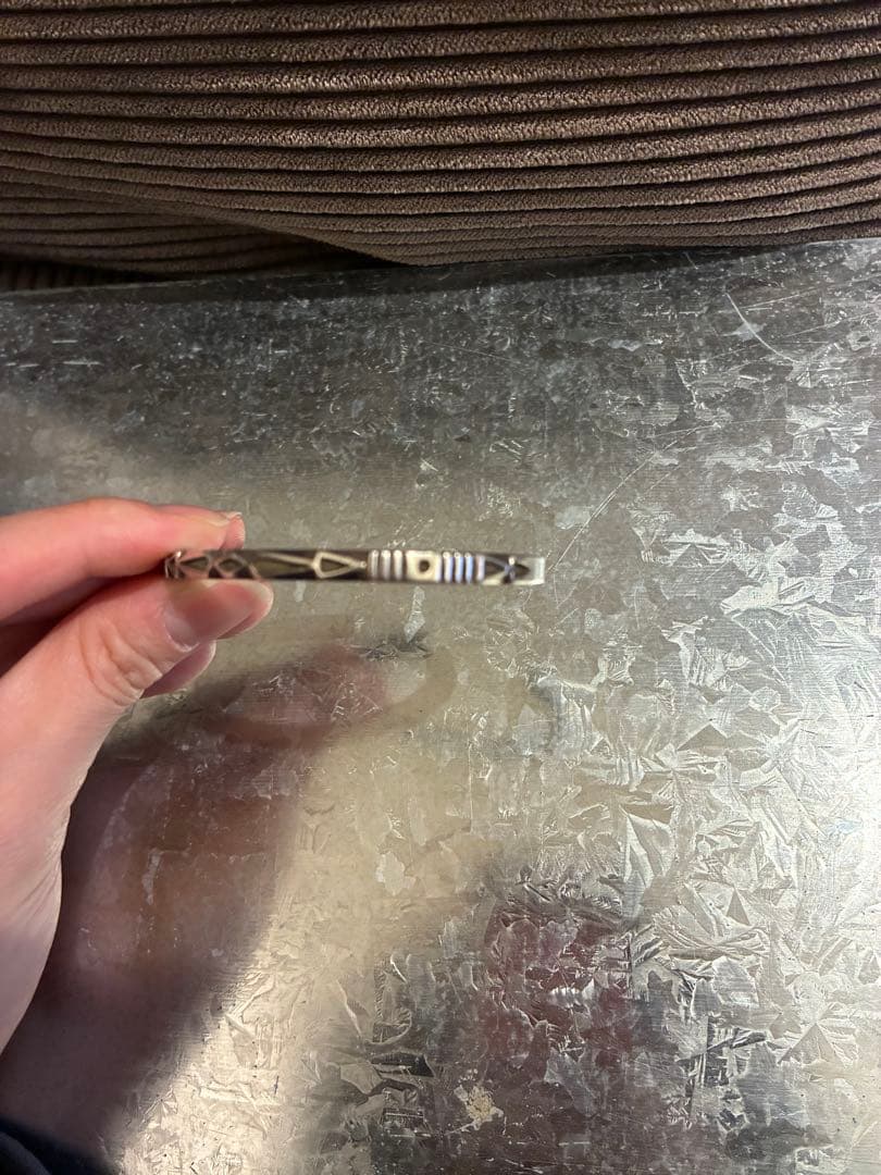 ジェニファーカーティス　シルバーバングル