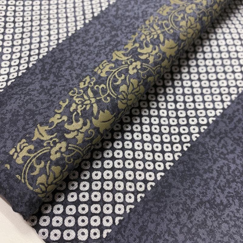 411mt13☆本場大島紬 付下げ 証紙 薩摩染織 染め 花唐草 しつけ付☆美品