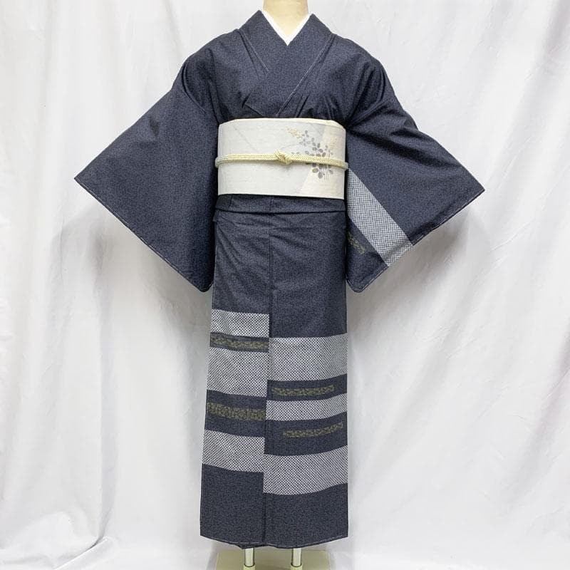 411mt13☆本場大島紬 付下げ 証紙 薩摩染織 染め 花唐草 しつけ付☆美品