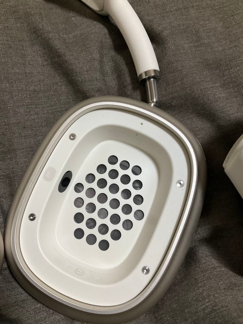 AirPods Max 本体 第二世代　スターライト　イヤーパットなし