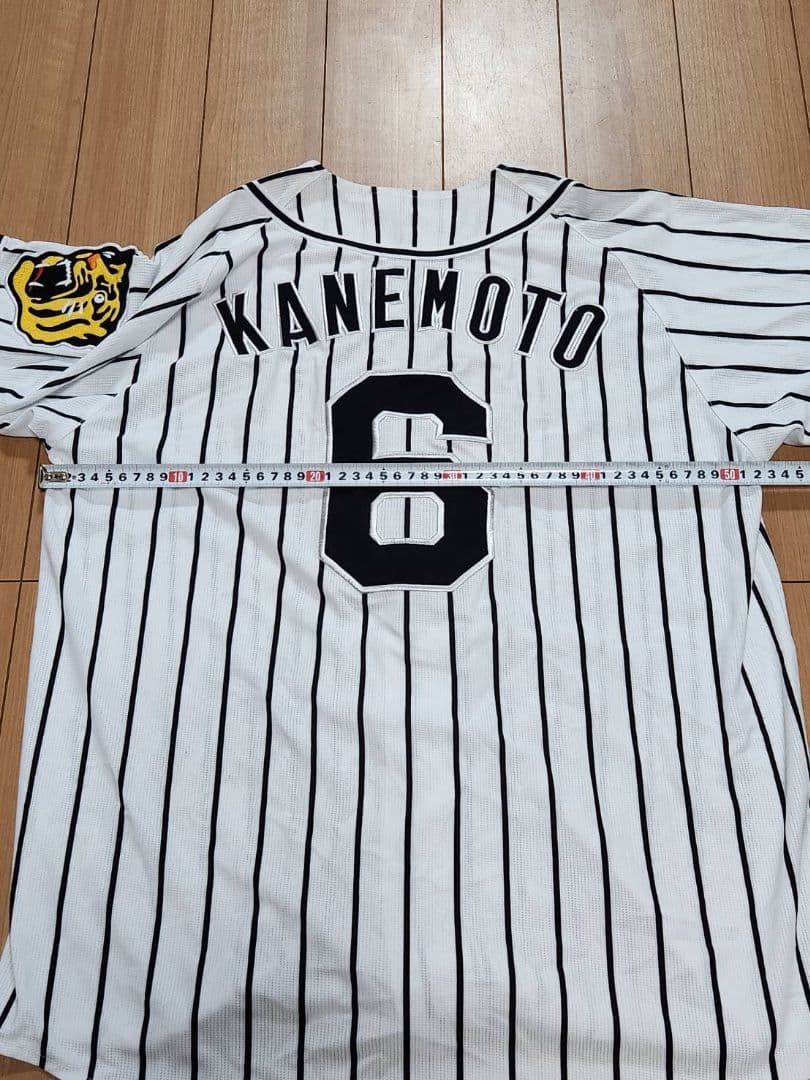 美品 阪神タイガース ユニフォーム 金本 サイン入り Mサイズ