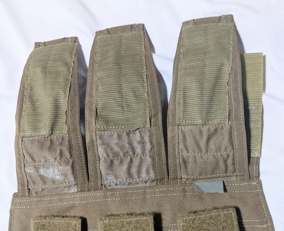 Crye AVS DF2 デチャッタブル フラップM4マガジンポーチMBAV