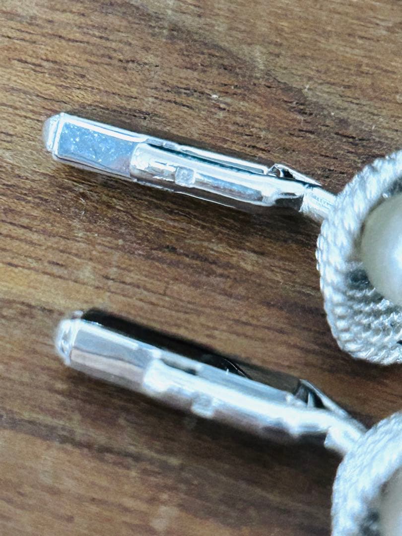 アストンマーティン　パール　カフス