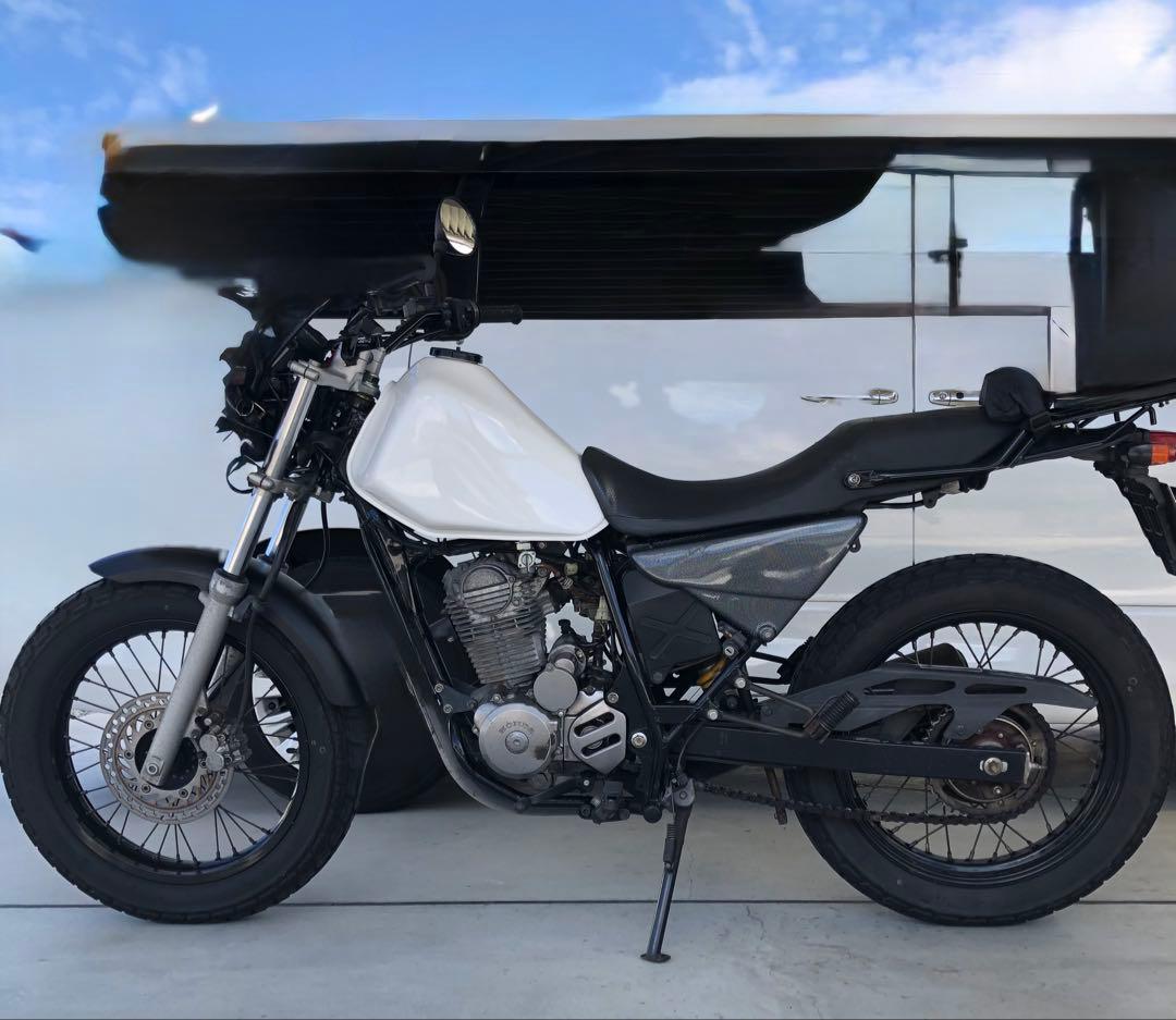 FTR223 ビッグタンク タンク容量 10L 加工済純正シート付き